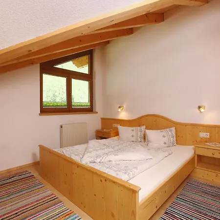 Haus Alpengluhen Krumpens Alloggio per agriturismo Längenfeld